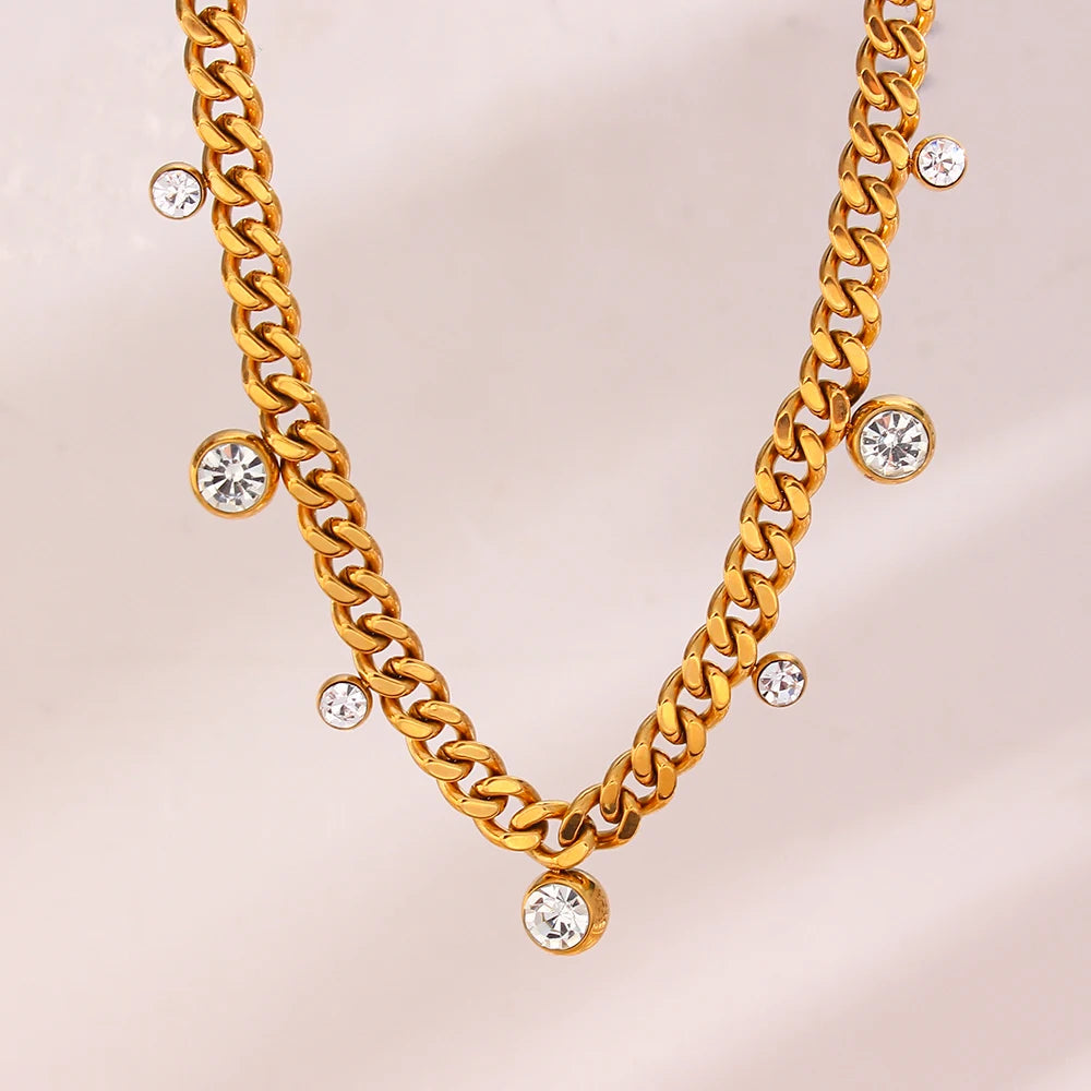 E.B.belle Smooth Cuban Chain Necklace 18K Gold Plated Round Circle Crystal Zircon Stone Charm Choker Necklace For Women